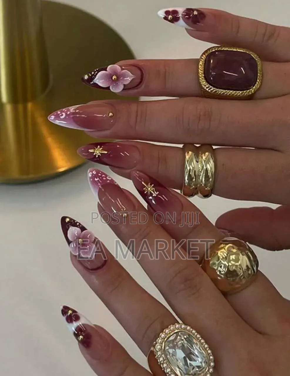 Press on Nails Almond Shape