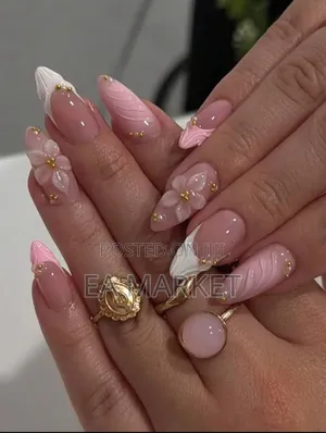 Press on Nails Almond Shape
