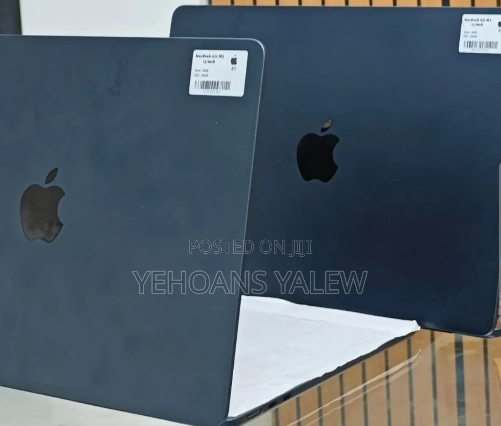 New Laptop Apple MacBook Air 2025 M4 16GB Apple M4 SSD 256GB