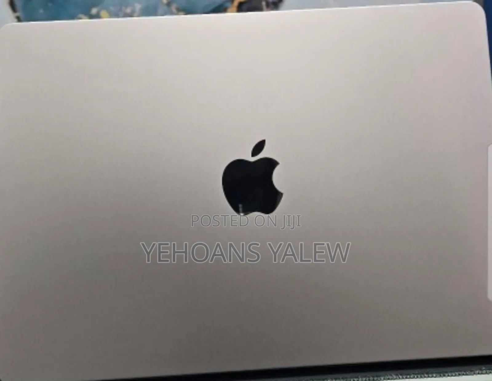 New Laptop Apple MacBook Air 2022 M2 16GB Apple M2 SSD 512GB