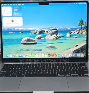 New Laptop Apple MacBook Air 2022 M2 16GB Apple M2 SSD 512GB