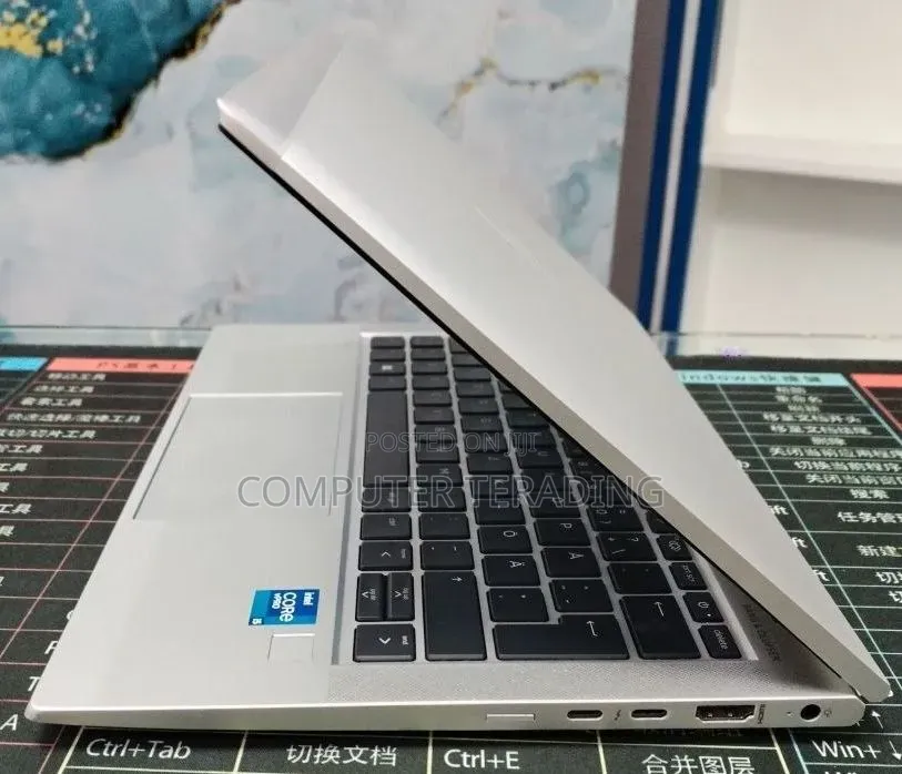 New Laptop HP EliteBook 830 G8 16GB Intel Core i5 SSD 512GB