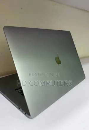 New Laptop Apple MacBook Pro 2019 16GB Intel Core i9 SSD 1T