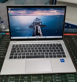 New Laptop HP EliteBook 830 G8 16GB Intel Core i5 SSD 512GB