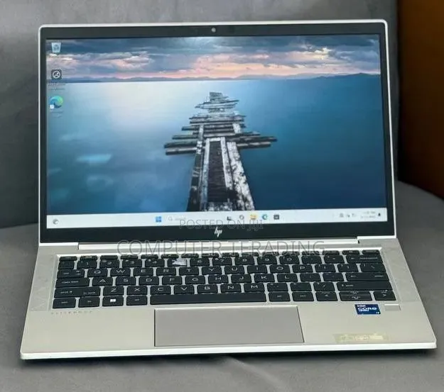 New Laptop HP EliteBook 830 G7 8GB Intel Core i7 SSD 256GB