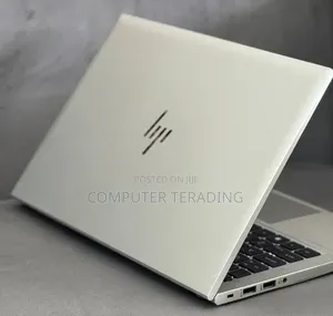 New Laptop HP EliteBook 830 G7 8GB Intel Core i7 SSD 256GB