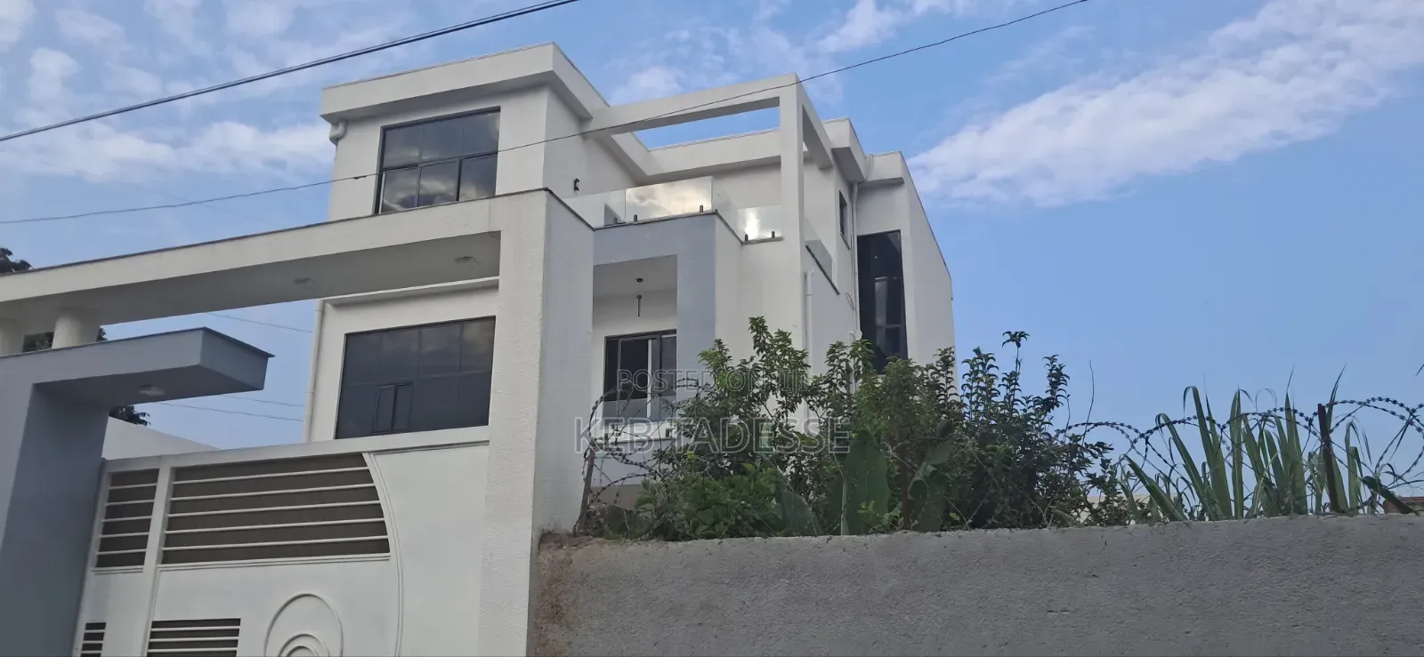 Furnished 6bdrm House in Wosen, Bole for sale