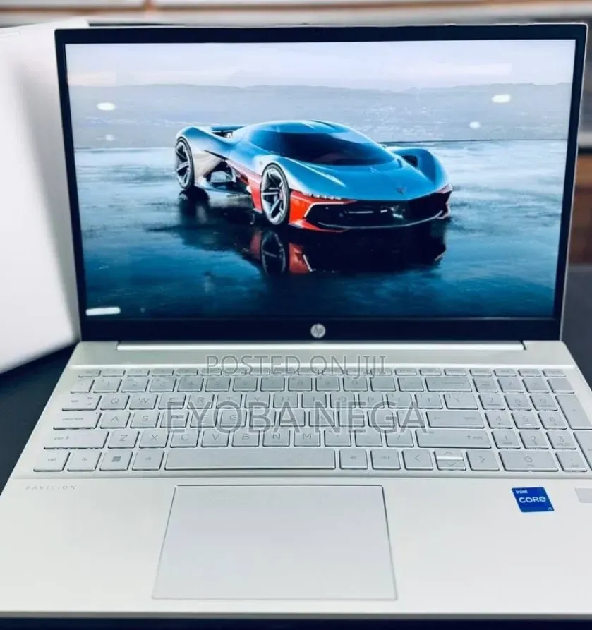 New Laptop HP Pavilion 15 16GB Intel Core i5 SSD 512GB