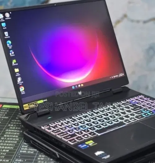 New Laptop Acer Predator Helios Neo 16 16GB Intel Core i7 SSD 512GB