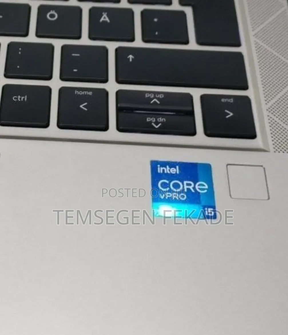 New Laptop HP EliteBook 830 G8 16GB Intel Core i5 SSD 512GB
