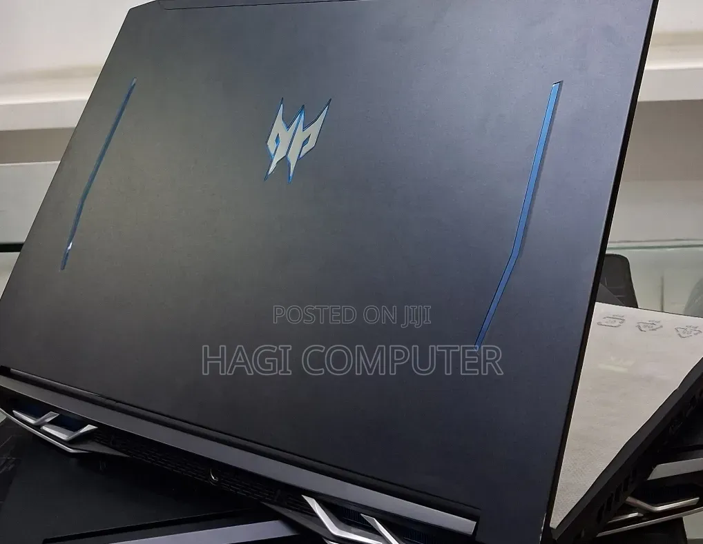 New Laptop Acer Predator Helios 16 16GB Intel Core i9 SSD 512GB