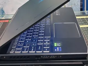 New Laptop Acer Predator Helios 16 16GB Intel Core i9 SSD 512GB