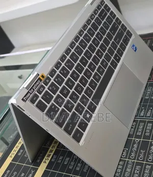 New Laptop HP EliteBook 1040 G8 32GB Intel Core i7 SSD 512GB
