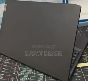 Laptop Lenovo 8GB AMD Ryzen 5 SSD 512GB