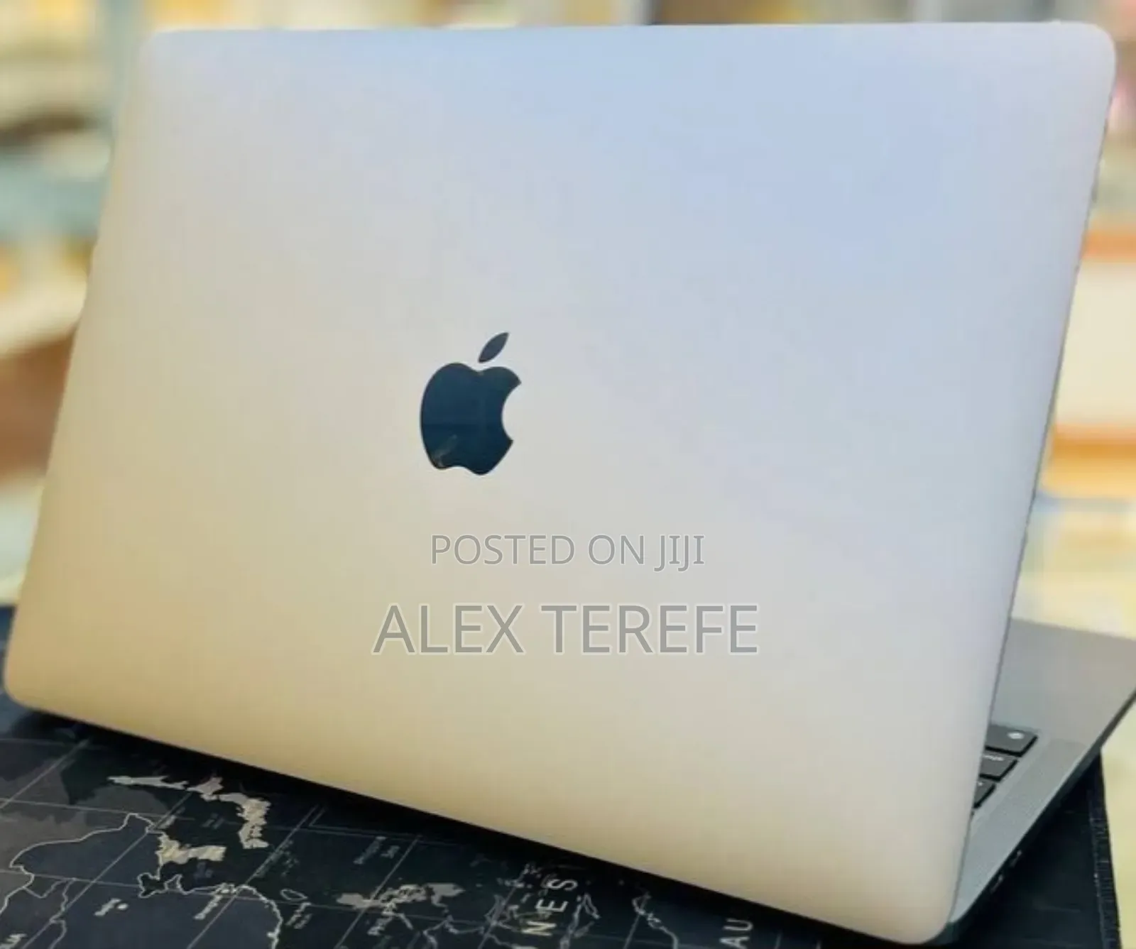 New Laptop Apple MacBook Pro 2022 M2 8GB Apple M2 SSD 512GB