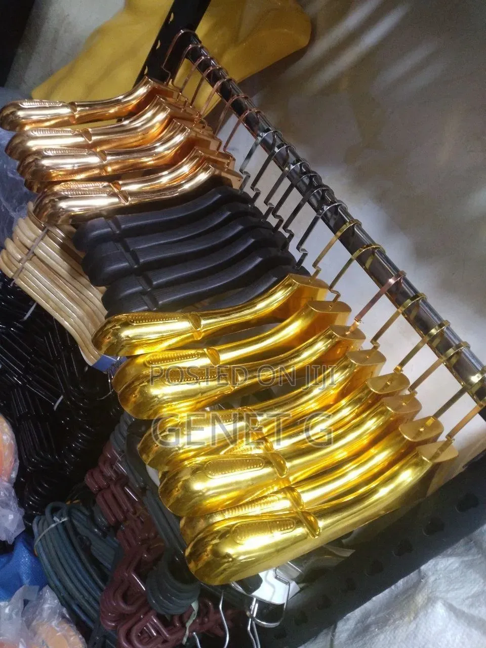 Clothe Hanger