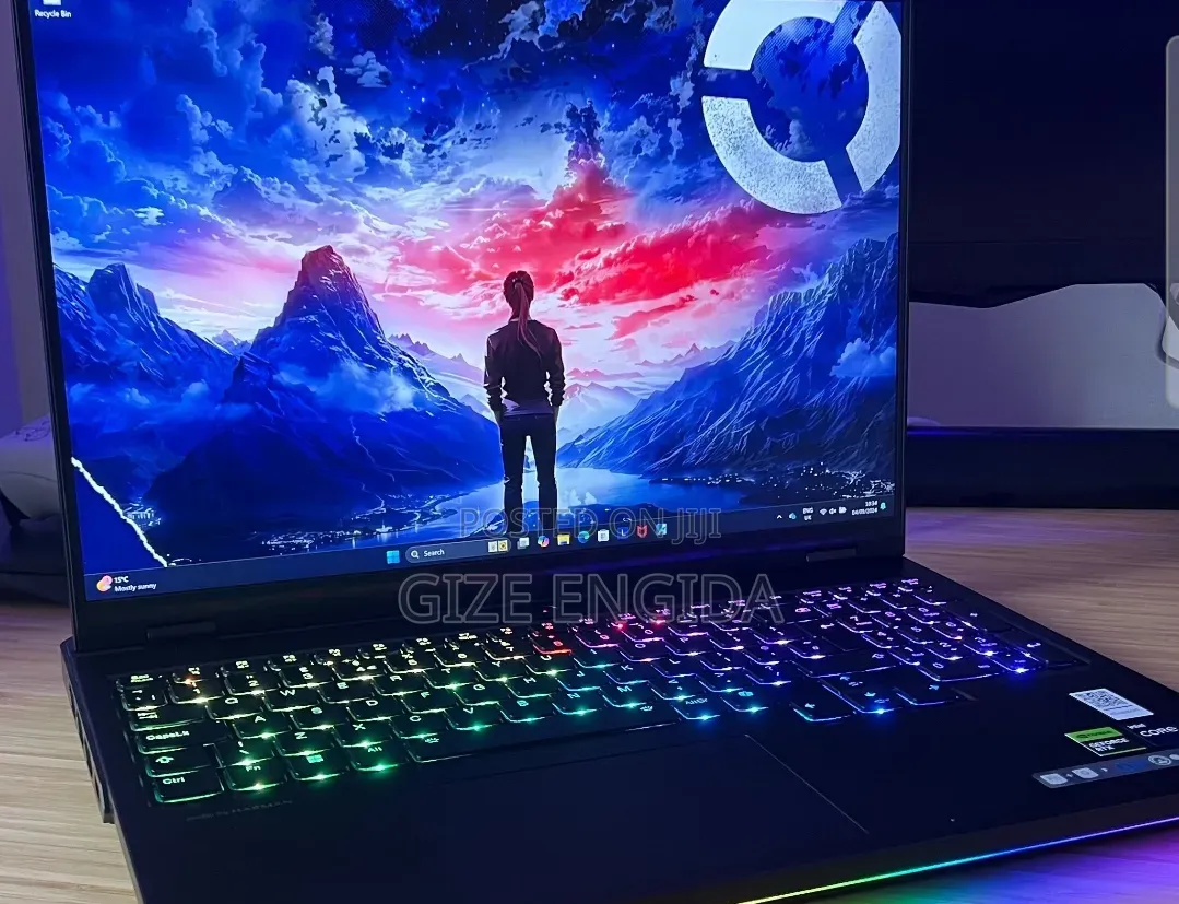 New Laptop Lenovo Legion 9 32GB AMD Ryzen 9 SSD 1T