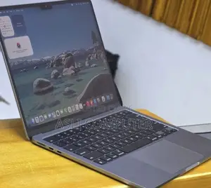 New Laptop Apple MacBook Air 2022 M2 8GB Apple M2 SSD 256GB