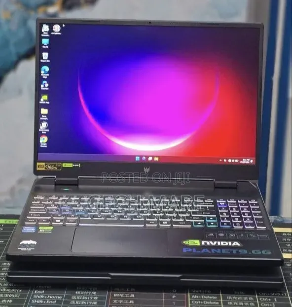 New Laptop Acer Predator Helios Neo 16 16GB Intel Core i7 SSD 512GB