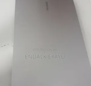 New Laptop Samsung Galaxy Book4 8GB Intel Core 5 SSD 512GB