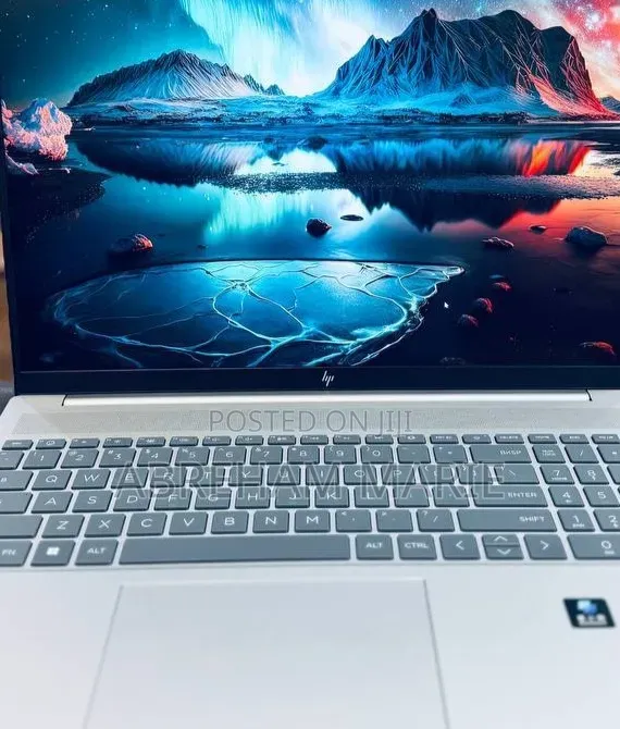 New Laptop HP Pavilion 15 16GB Intel Core i7 SSD 1T