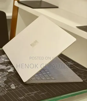 New Laptop Microsoft Surface Book 3 16GB Intel Core i5 SSD 512GB
