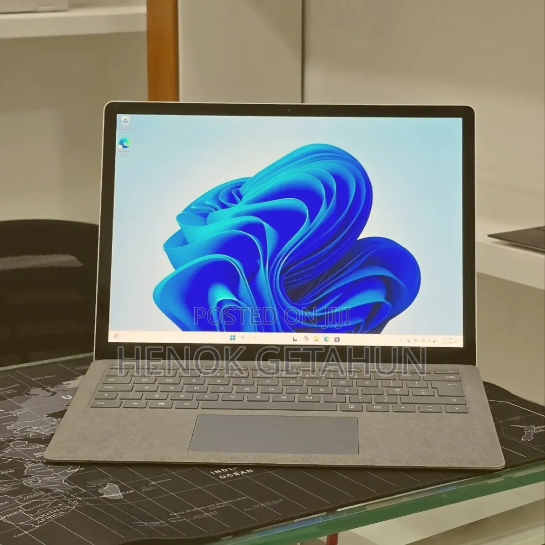 New Laptop Microsoft Surface Book 3 16GB Intel Core i5 SSD 512GB