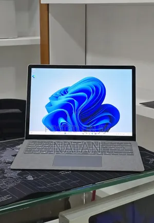 New Laptop Microsoft Surface Laptop 3 16GB Intel Core i5 SSD 512GB