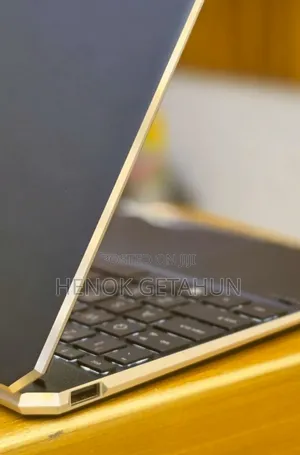 New Laptop HP Spectre 16GB Intel Core i7 SSD 512GB