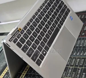New Laptop HP EliteBook 1040 G8 16GB Intel Core i7 SSD 512GB