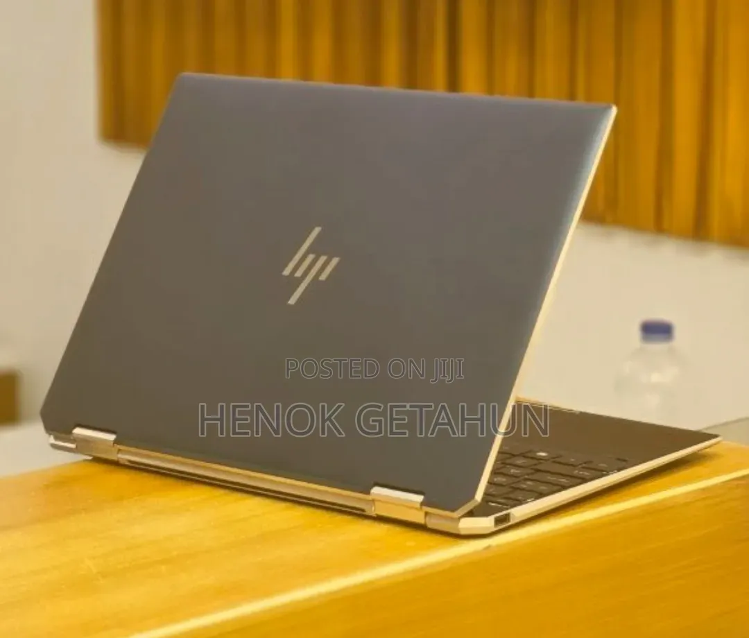 New Laptop HP Spectre 16GB Intel Core i7 SSD 512GB