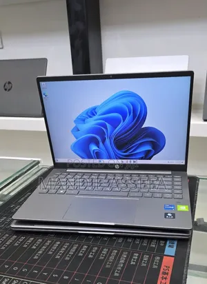 New Laptop HP Pavilion 14 16GB Intel Core i5 SSD 512GB