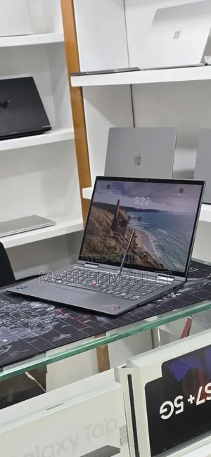 New Laptop Lenovo 16GB Intel Core i5 SSD 512GB