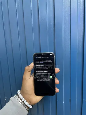 Apple iPhone X 64 GB White