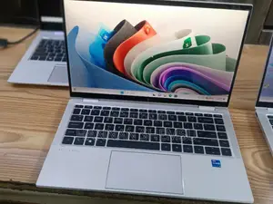 Laptop HP EliteBook 1040 G8 16GB Intel Core 7 SSD 512GB