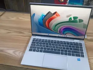 Laptop HP EliteBook 1040 G8 16GB Intel Core 7 SSD 512GB