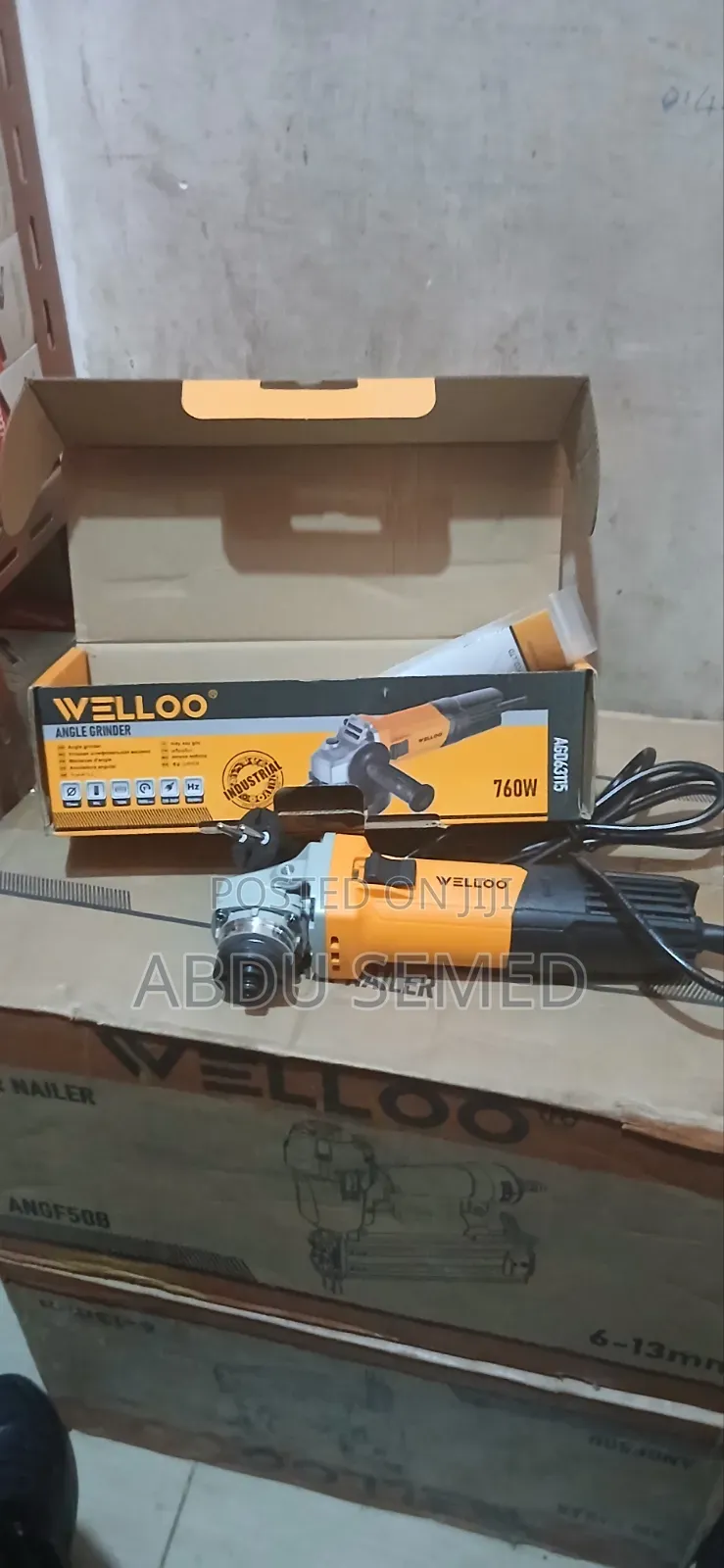 Welloo Grinder