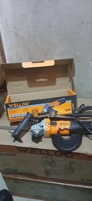 Welloo Grinder