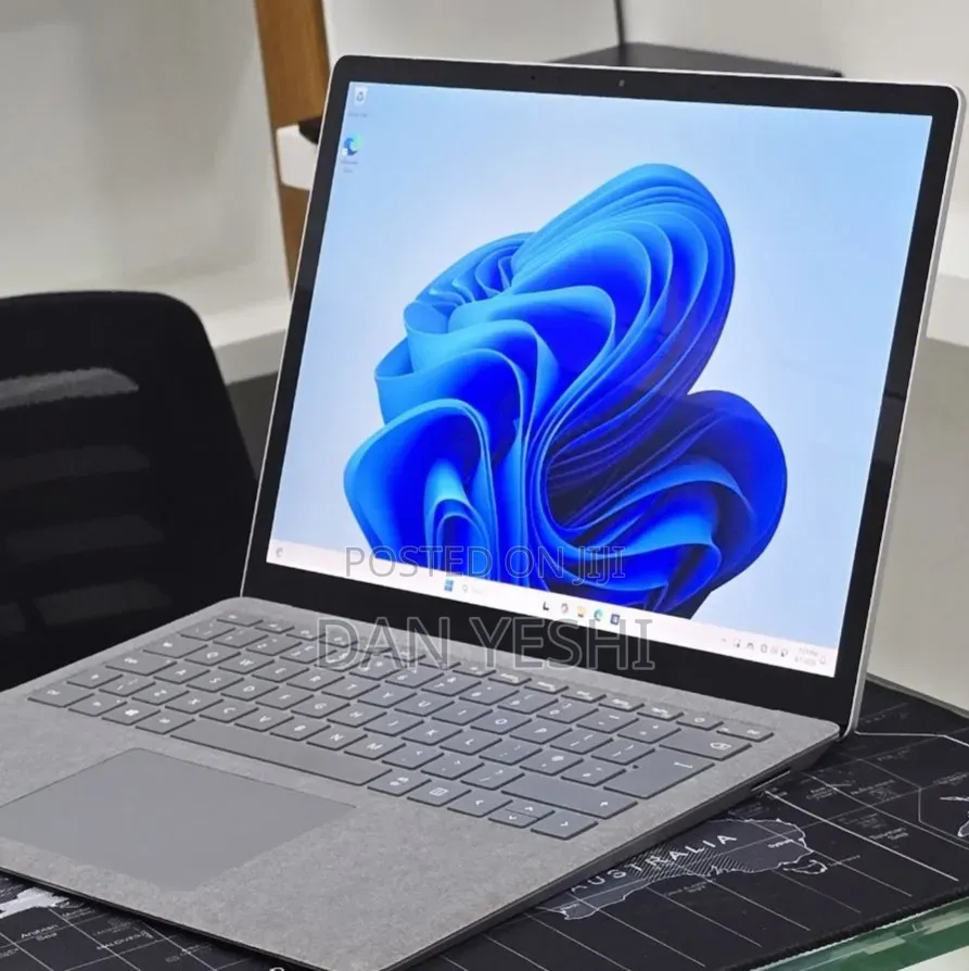New Laptop Microsoft Surface Laptop 3 16GB Intel Core i5 SSD 512GB