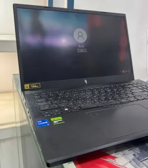 New Laptop Acer Predator Helios Neo 16 16GB Intel Core i7 SSD 512GB