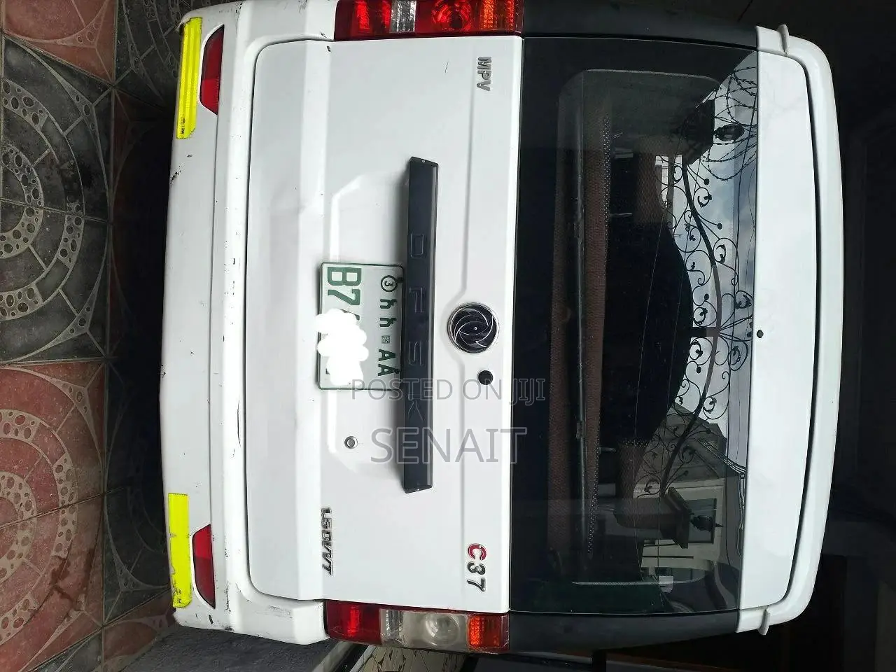 Dongfeng Glory 2023 White