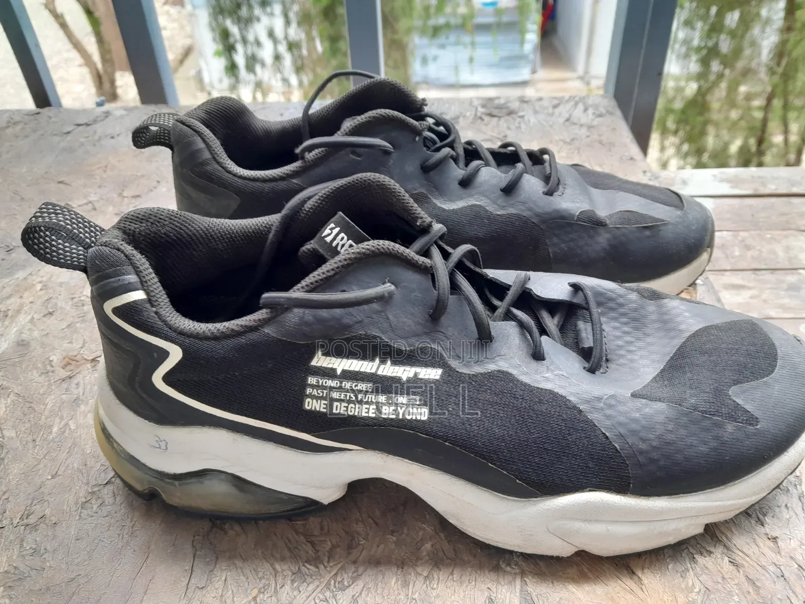 Sneaker Shoes