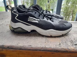 Sneaker Shoes