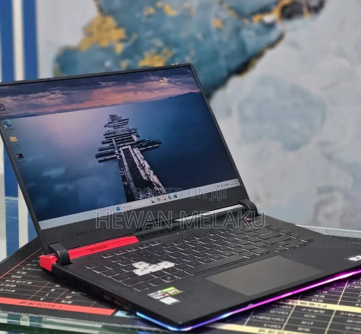 New Laptop Asus ROG Strix G15 16GB AMD Ryzen 9 SSD 512GB