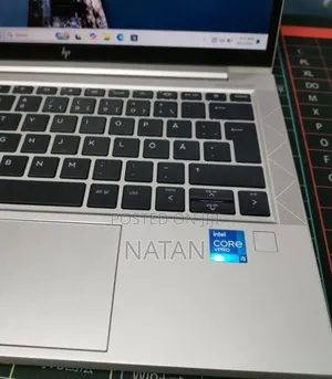 New Laptop HP EliteBook 830 G8 16GB Intel Core i5 SSD 512GB