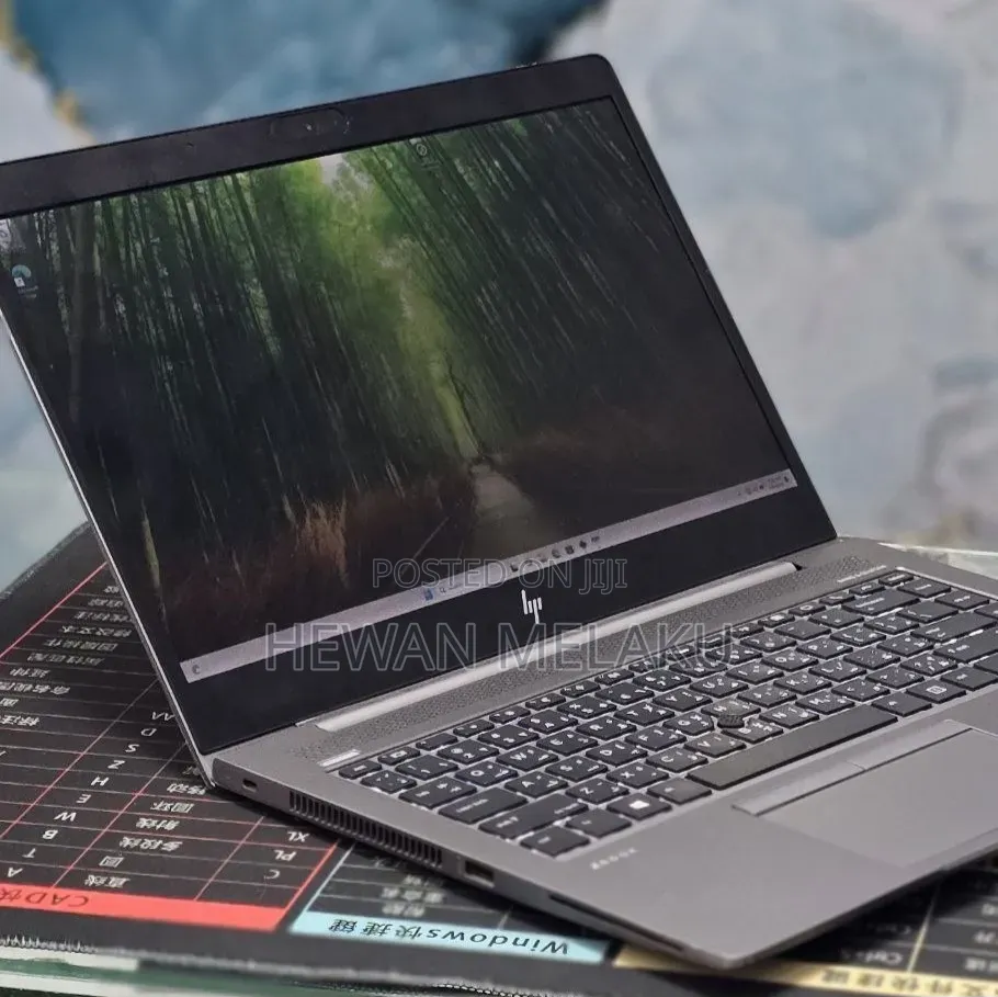 New Laptop HP ZBook 14 16GB Intel Core i7 SSD 512GB