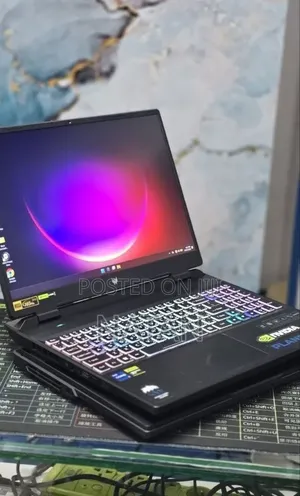 New Laptop Acer Predator Helios 16 AI 16GB Intel Core i7 SSD 512GB