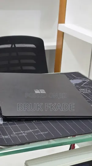 New Laptop Microsoft Surface Laptop 4 16GB Intel Core i7 SSD 512GB