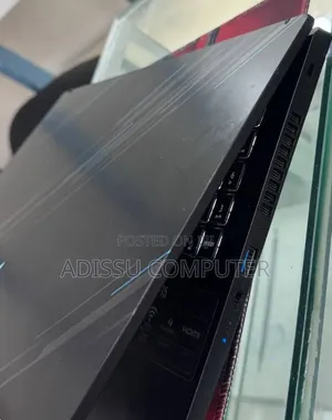 New Laptop Acer Predator Helios Neo 16 16GB Intel Core i7 SSD 512GB
