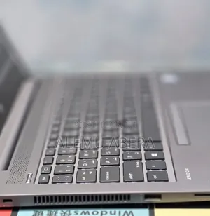 New Laptop HP ZBook 14 16GB Intel Core i7 SSD 512GB